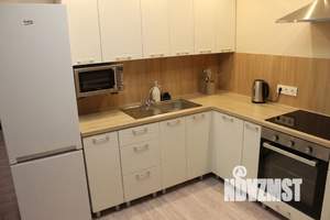 1-к квартира, посуточно, 32м2, 7/16 этаж