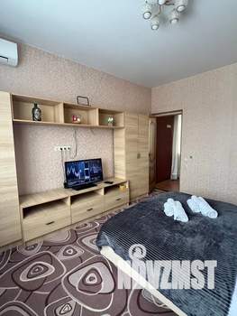 1-к квартира, посуточно, 34м2, 2/2 этаж