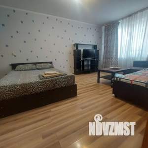 1-к квартира, посуточно, 39м2, 8/14 этаж