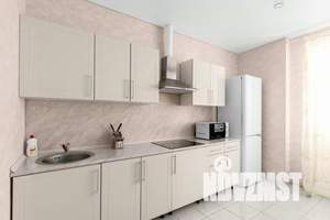 1-к квартира, посуточно, 10м2, 14/24 этаж