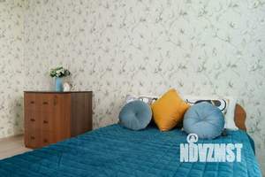 2-к квартира, посуточно, 65м2, 1/1 этаж