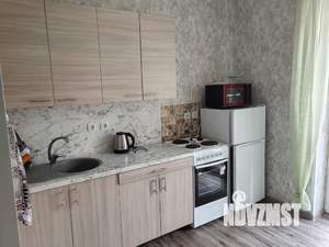 1-к квартира, посуточно, 37м2, 3/16 этаж