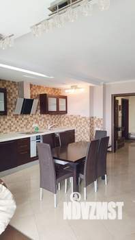 4-к квартира, на длительный срок, 181м2, 8/10 этаж