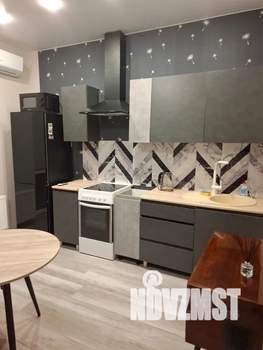 Студия квартира, посуточно, 28м2, 13/21 этаж