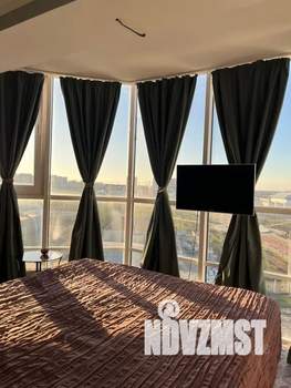 Студия квартира, посуточно, 30м2, 11/14 этаж