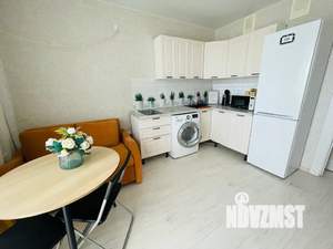 1-к квартира, посуточно, 40м2, 8/16 этаж