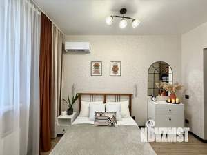 Студия квартира, посуточно, 35м2, 6/16 этаж