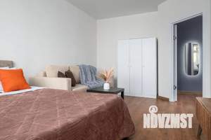 1-к квартира, посуточно, 38м2, 2/17 этаж