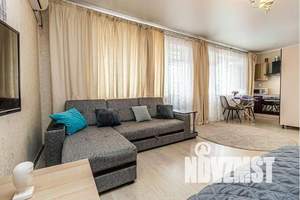 1-к квартира, посуточно, 38м2, 3/6 этаж