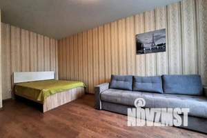 1-к квартира, посуточно, 41м2, 4/18 этаж