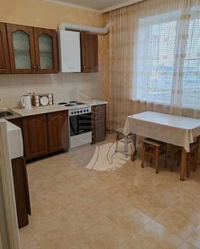 1-к квартира, на длительный срок, 43м2, 7/18 этаж