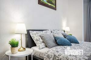 1-к квартира, посуточно, 40м2, 8/25 этаж