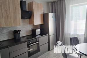 1-к квартира, посуточно, 35м2, 10/16 этаж