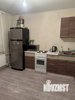 1-к квартира, посуточно, 40м2, 6/16 этаж
