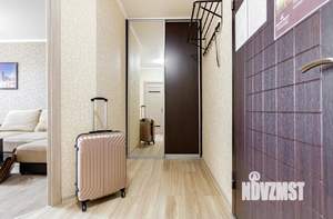 1-к квартира, посуточно, 45м2, 1/1 этаж