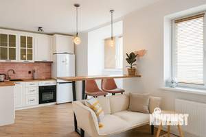 Студия квартира, посуточно, 32м2, 10/22 этаж