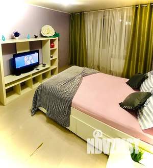 1-к квартира, посуточно, 40м2, 3/6 этаж