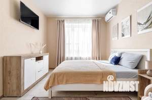 1-к квартира, посуточно, 40м2, 10/22 этаж