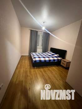 3-к квартира, посуточно, 70м2, 8/17 этаж