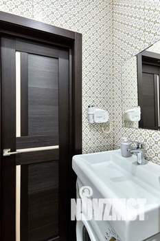 Студия квартира, посуточно, 14м2, 1/9 этаж