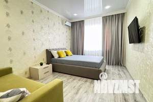 1-к квартира, посуточно, 45м2, 7/18 этаж