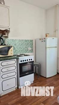 1-к квартира, посуточно, 41м2, 11/16 этаж