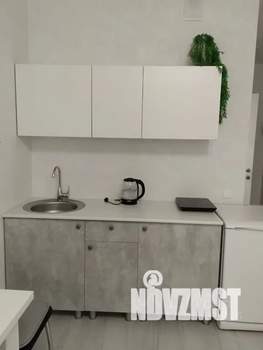 Студия квартира, посуточно, 30м2, 3/19 этаж
