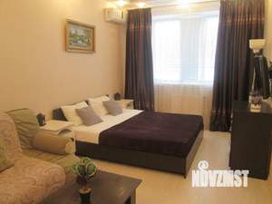 1-к квартира, посуточно, 42м2, 3/17 этаж