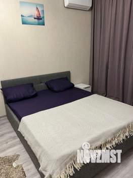 Студия квартира, посуточно, 32м2, 3/25 этаж