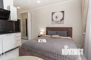 Студия квартира, посуточно, 25м2, 3/18 этаж