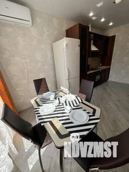 1-к квартира, посуточно, 45м2, 17/24 этаж