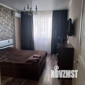 1-к квартира, посуточно, 45м2, 8/18 этаж