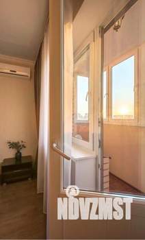 2-к квартира, посуточно, 75м2, 1/1 этаж