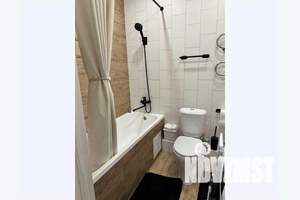 1-к квартира, посуточно, 40м2, 8/8 этаж