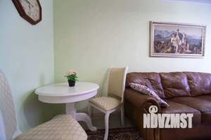 1-к квартира, посуточно, 50м2, 1/1 этаж