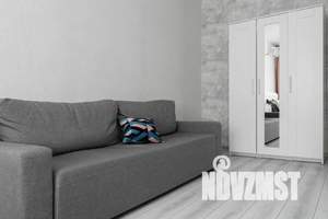 1-к квартира, посуточно, 42м2, 5/21 этаж