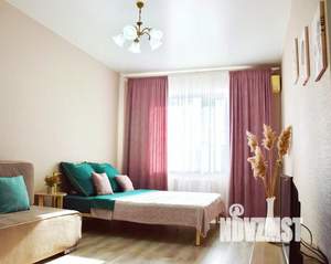 1-к квартира, посуточно, 42м2, 1/1 этаж