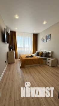 1-к квартира, посуточно, 38м2, 8/16 этаж