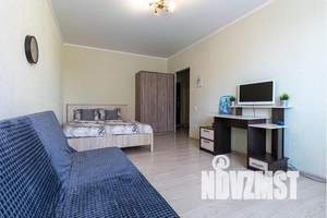 1-к квартира, посуточно, 45м2, 3/17 этаж