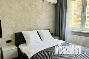 1-к квартира, посуточно, 40м2, 9/16 этаж