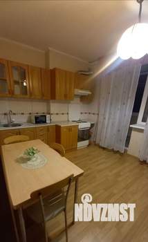 1-к квартира, на длительный срок, 56м2, 5/8 этаж
