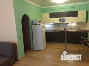 Студия квартира, на длительный срок, 30м2, 3/7 этаж