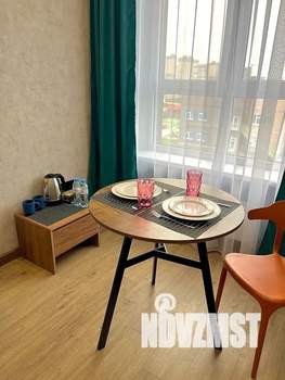 Студия квартира, посуточно, 30м2, 4/18 этаж
