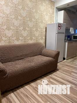 1-к квартира, посуточно, 40м2, 8/16 этаж