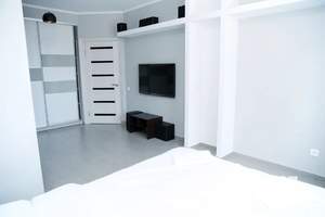 1-к квартира, посуточно, 42м2, 1/17 этаж