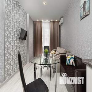 1-к квартира, посуточно, 37м2, 10/21 этаж