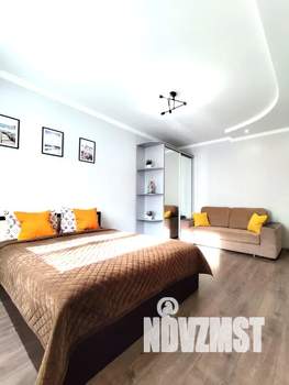 1-к квартира, посуточно, 38м2, 6/16 этаж