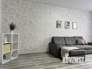 2-к квартира, посуточно, 60м2, 6/8 этаж