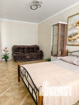 1-к квартира, посуточно, 40м2, 13/16 этаж