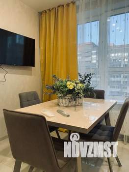 2-к квартира, посуточно, 45м2, 19/24 этаж